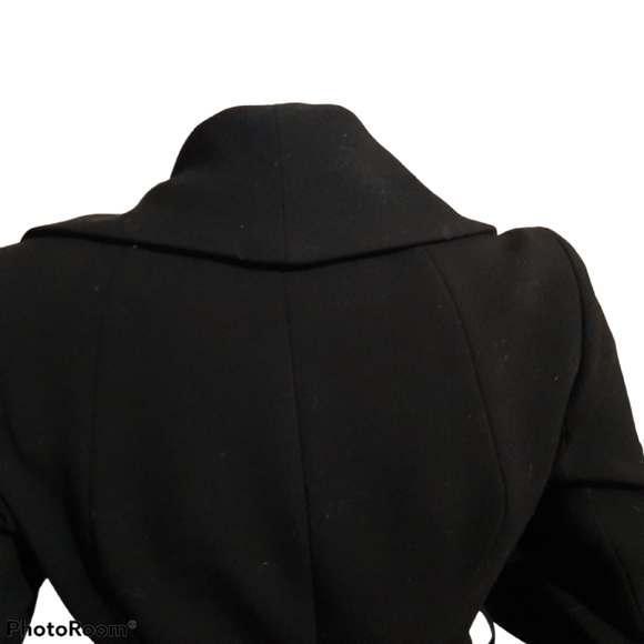 LE CHATEAU Winter Jacket - Picture 4 of 5